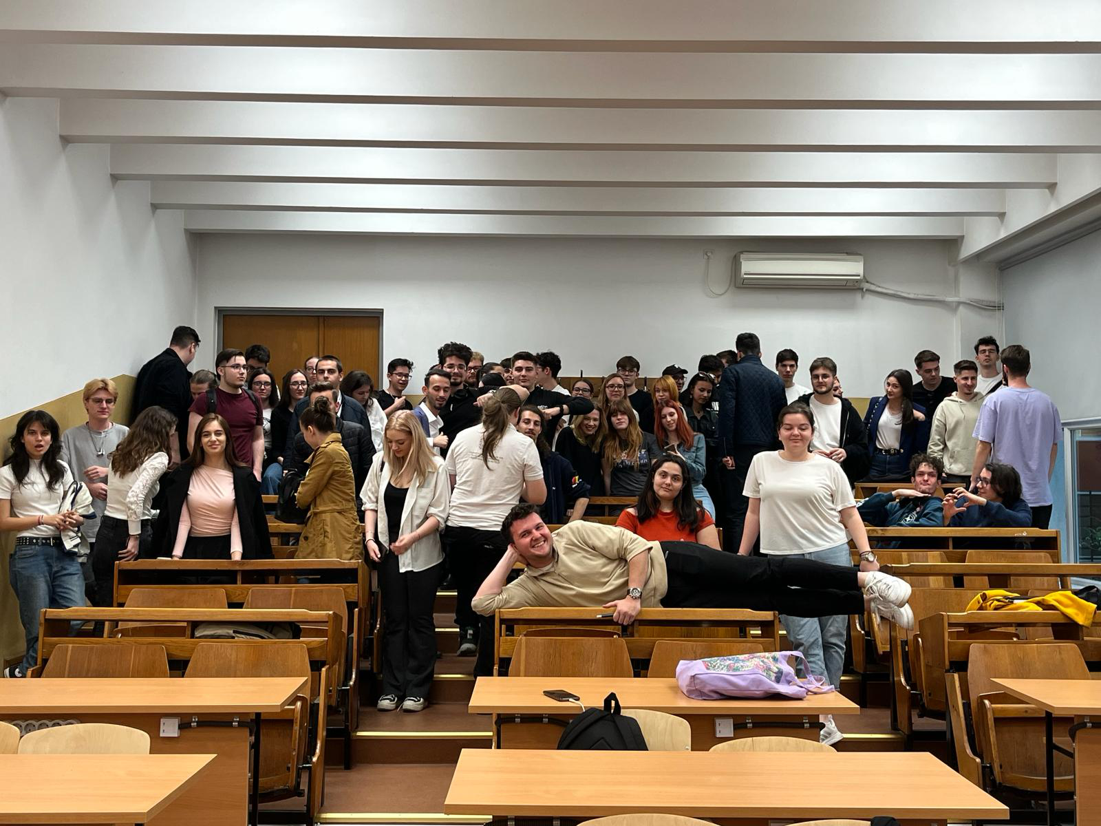 cbc cbc bc c cbcvcv cc v